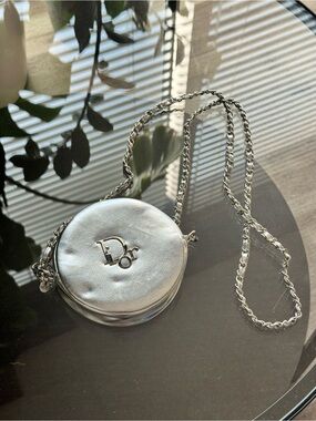 Dior Beauty Metallic Silver Round Crossbody Chain Pouch (GWP / VIP Gift)